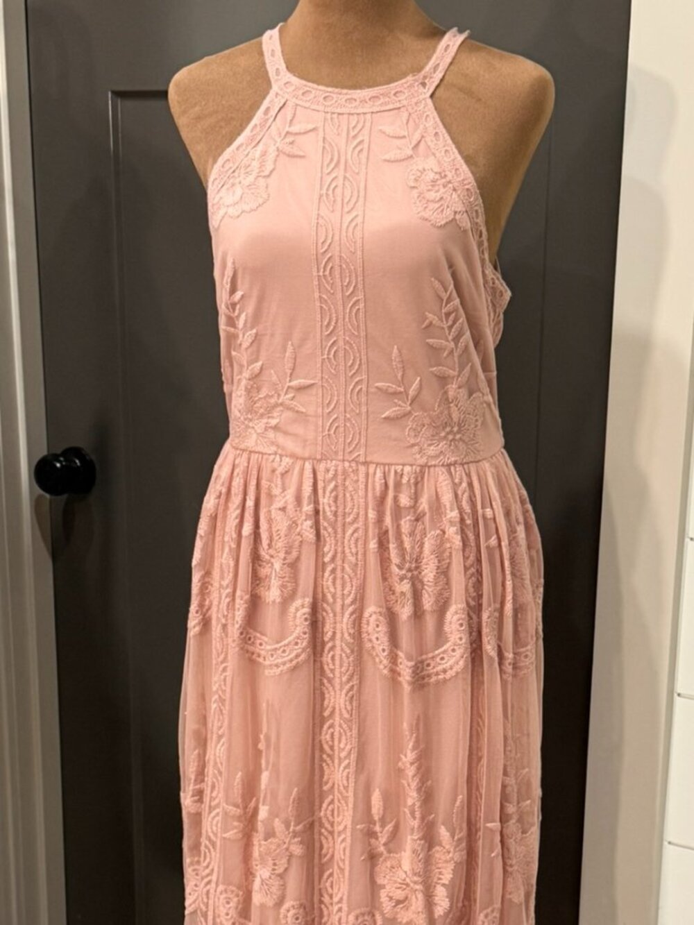 Altar’d State Pink Lace Maxi Dress — Size Medium — Excellent Condition